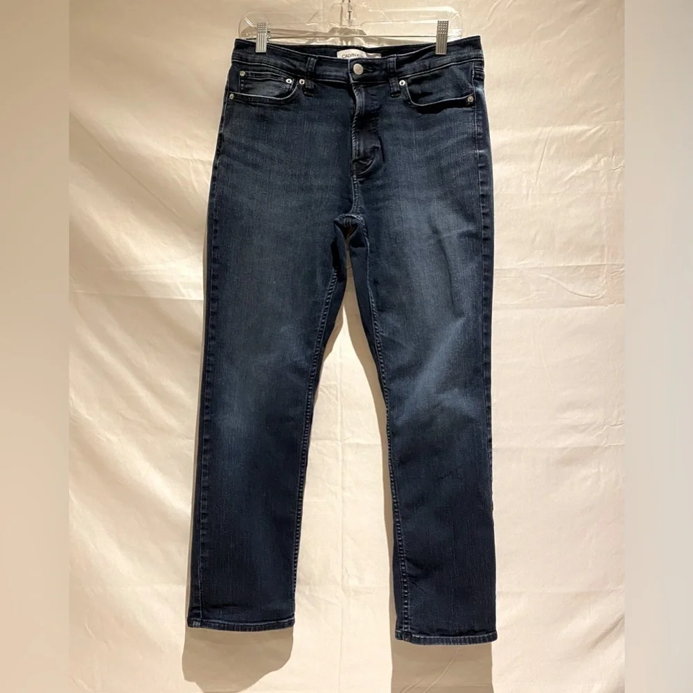 Calvin Klein Men's Straight Cut Jeans, size 32x32